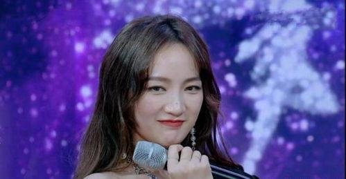 这就是街舞淡淡姐背景,街舞界的璀璨明星，舞动青春的传奇人生