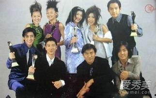 娱乐圈最诡异合影,揭秘最诡异合影背后的神秘力量